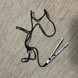 Hot Tools travel/mini straightener